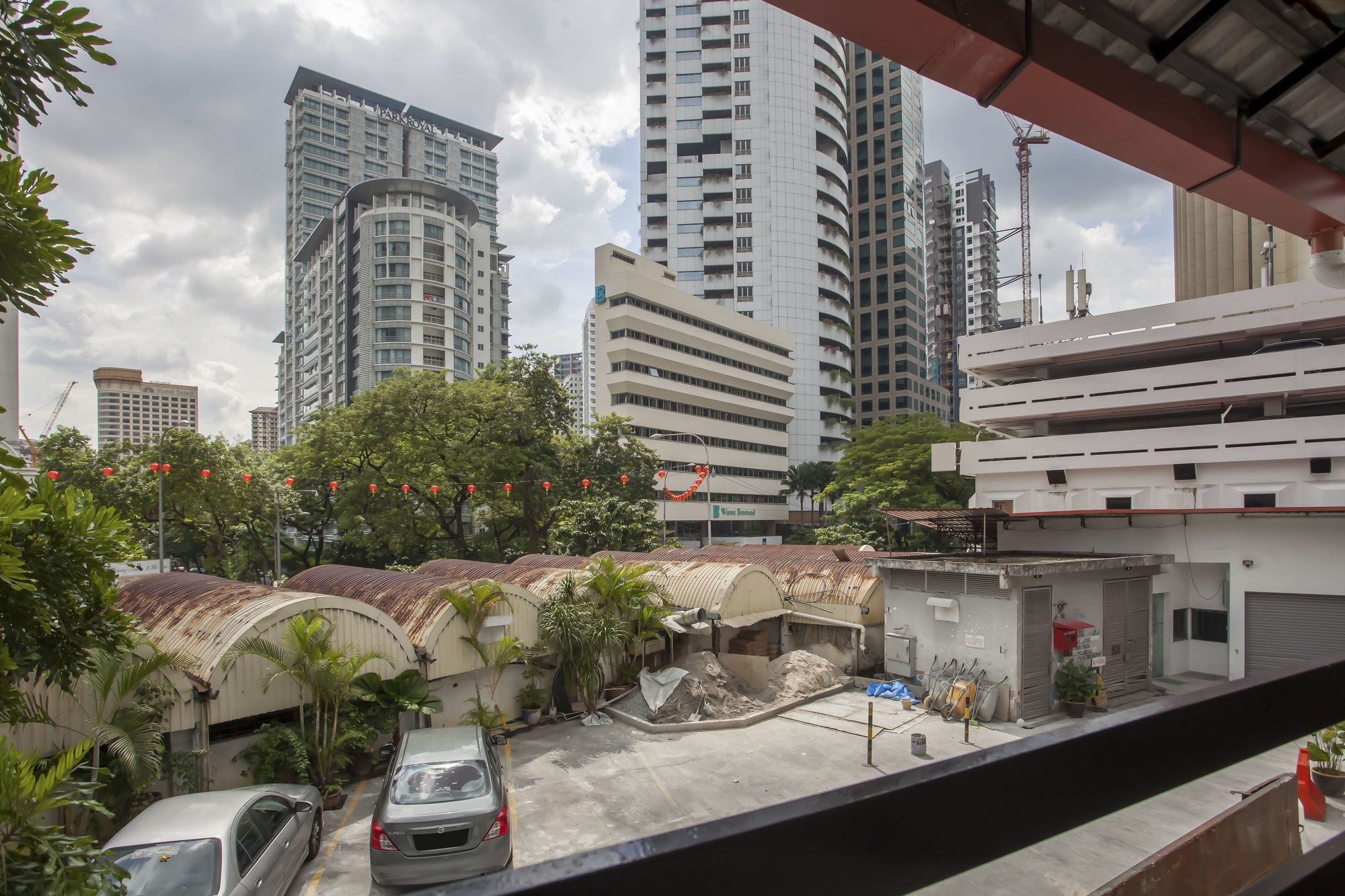 Zen Rooms Raja Chulan - Kuala Lumpur — Photos 3