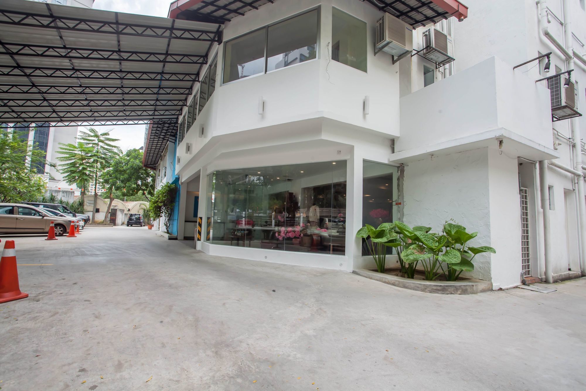 Zen Rooms Raja Chulan - Kuala Lumpur — Photos 2